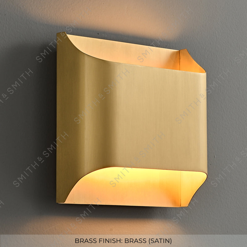 Whitney Up-Down Wall Lamp (200mmx200mm) (Clearance Brass)