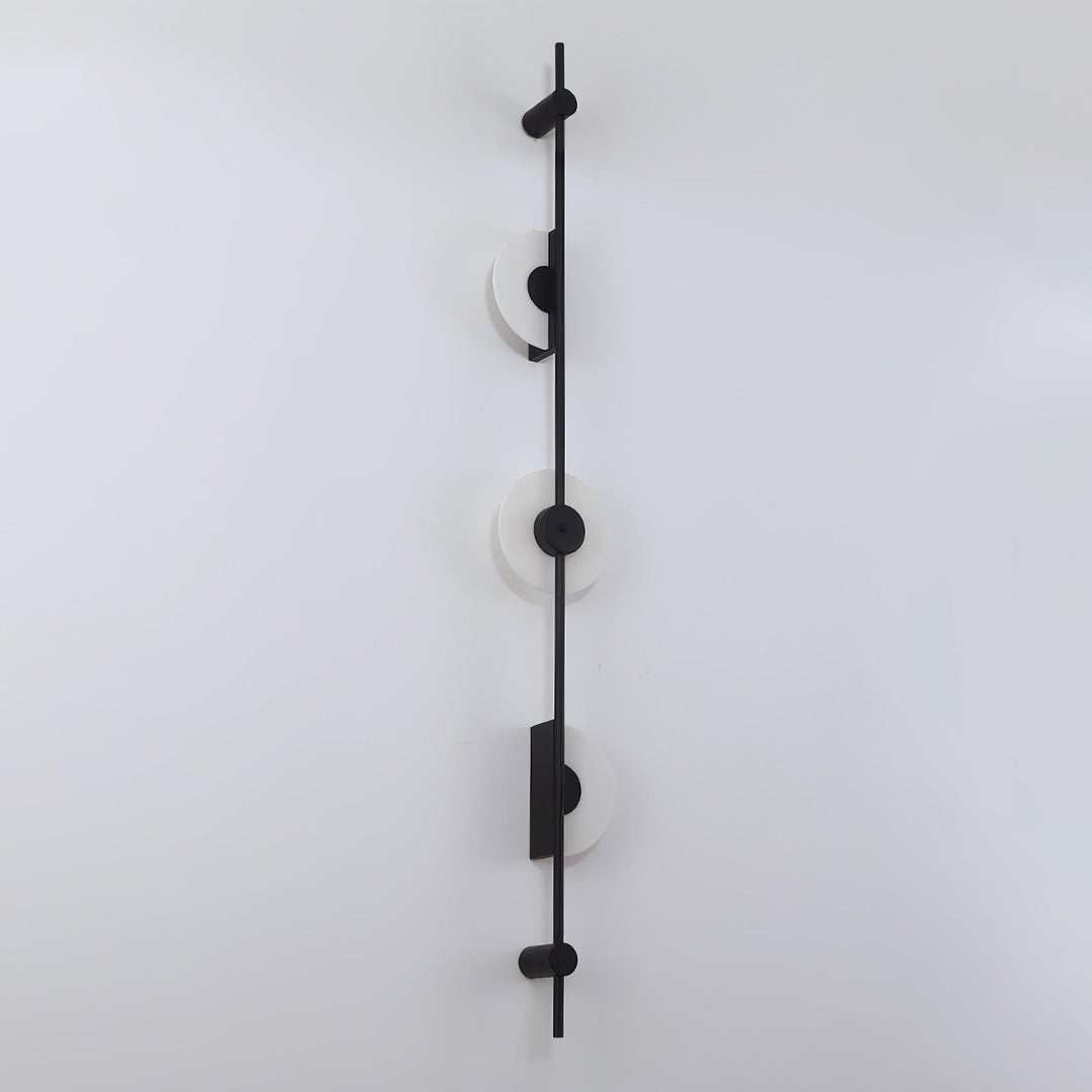Aluneo Alabaster Vertical Plug-in Wall Sconce - Style B - Medium