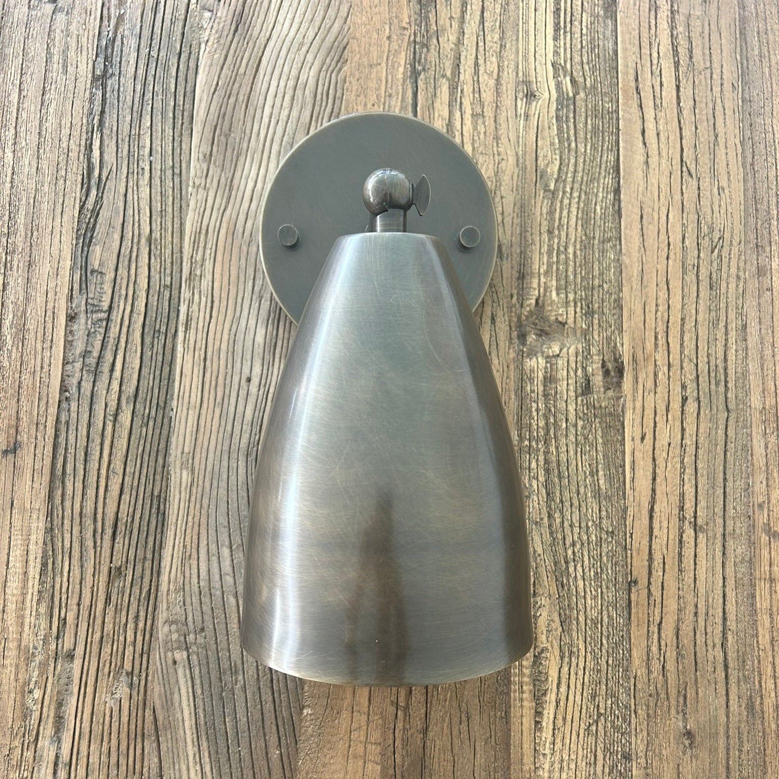 Amari Adjustable Wall Lamp