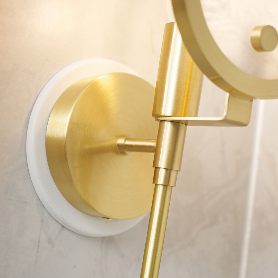 Noma Brass Alabaster Wall Lamp - Long