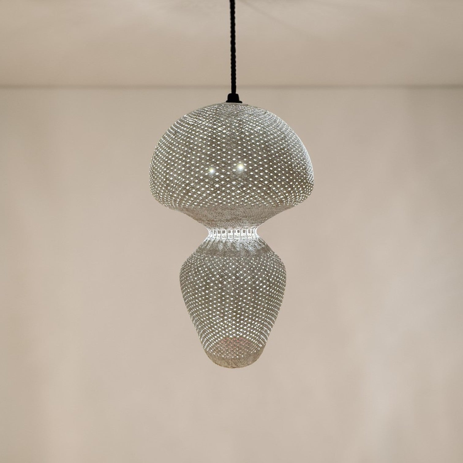 Balto Rattan Hanging Lamp