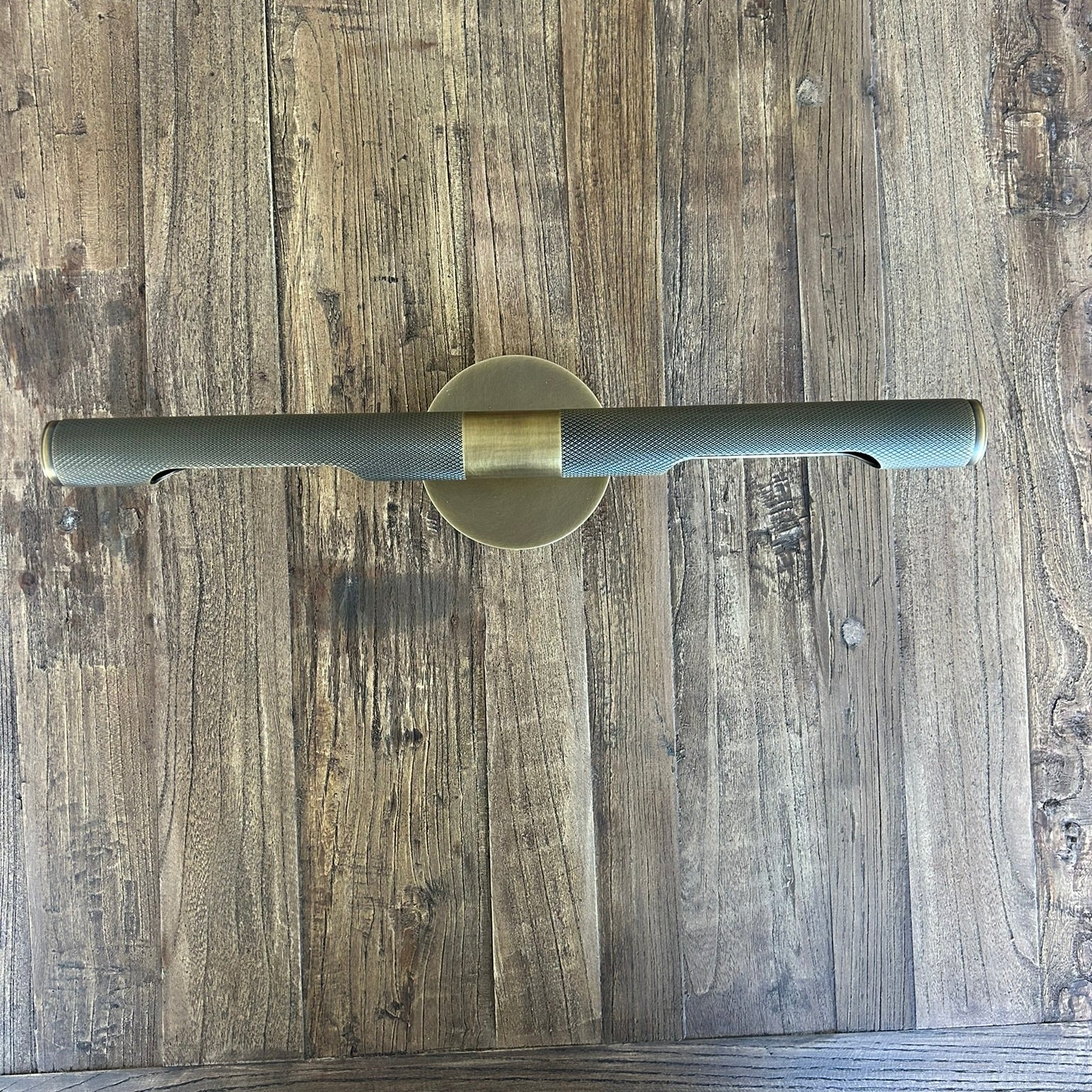 Burford Picture Lamp (460mm) (Clearance Antique Aged Brass Only)