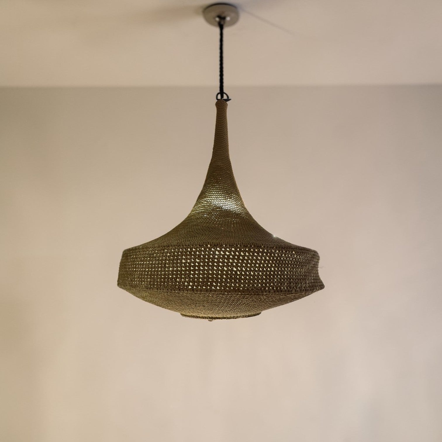 Callias Rattan Hanging Lamp