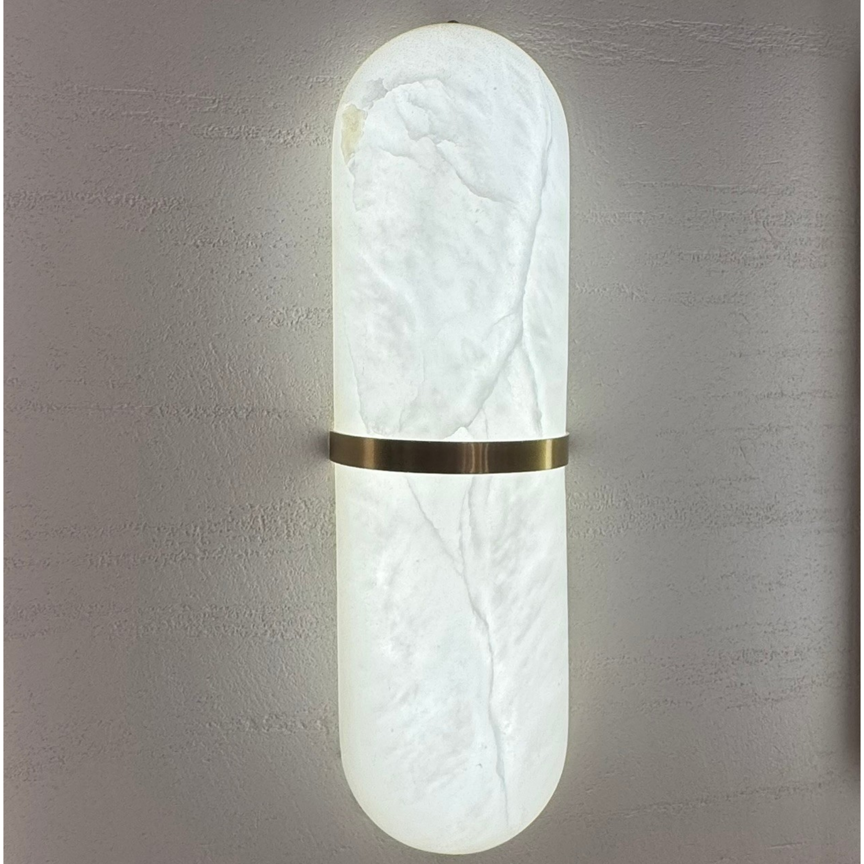 Dorada Alabaster Pill Wall Light - Medium