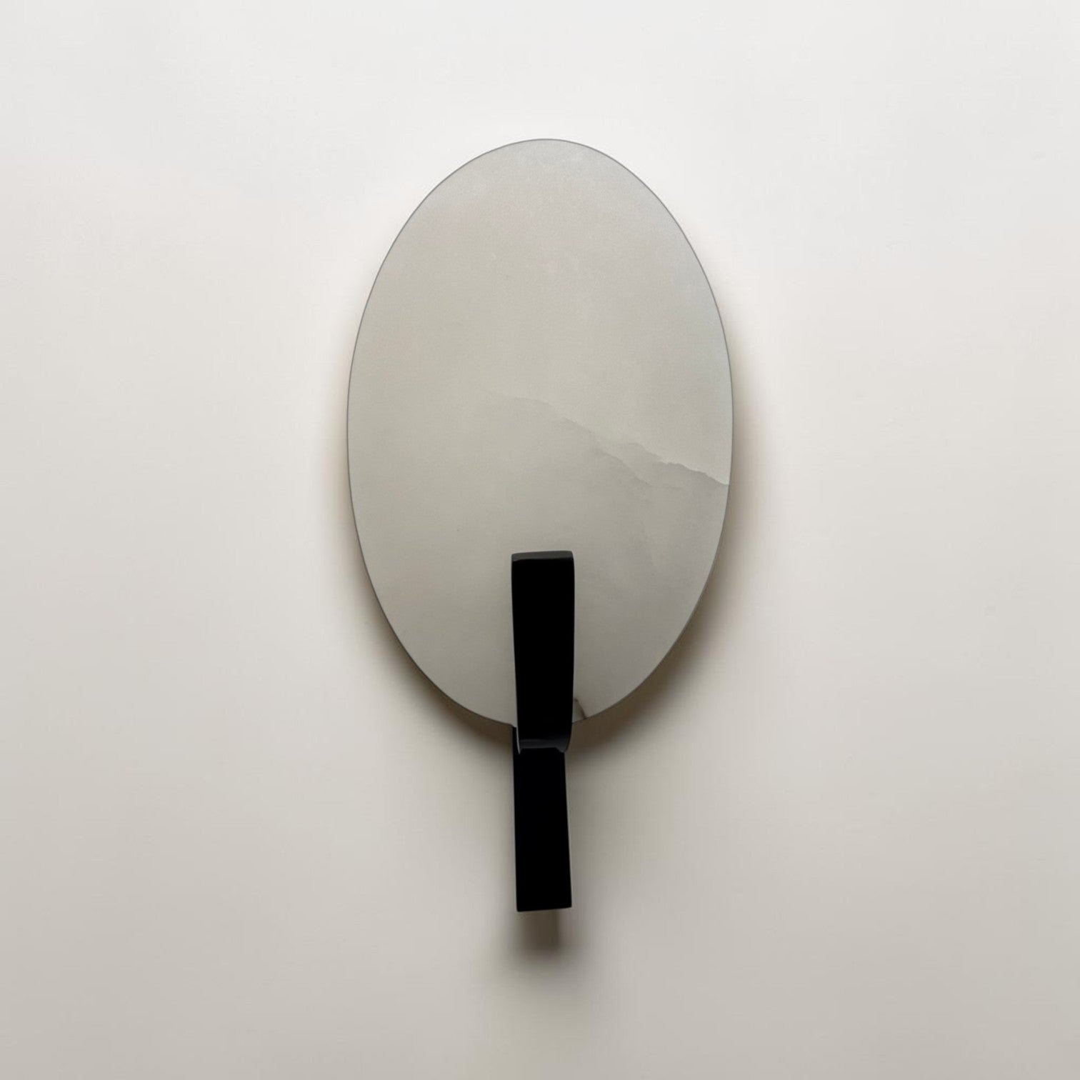Elaris Alabaster Wall Lamp