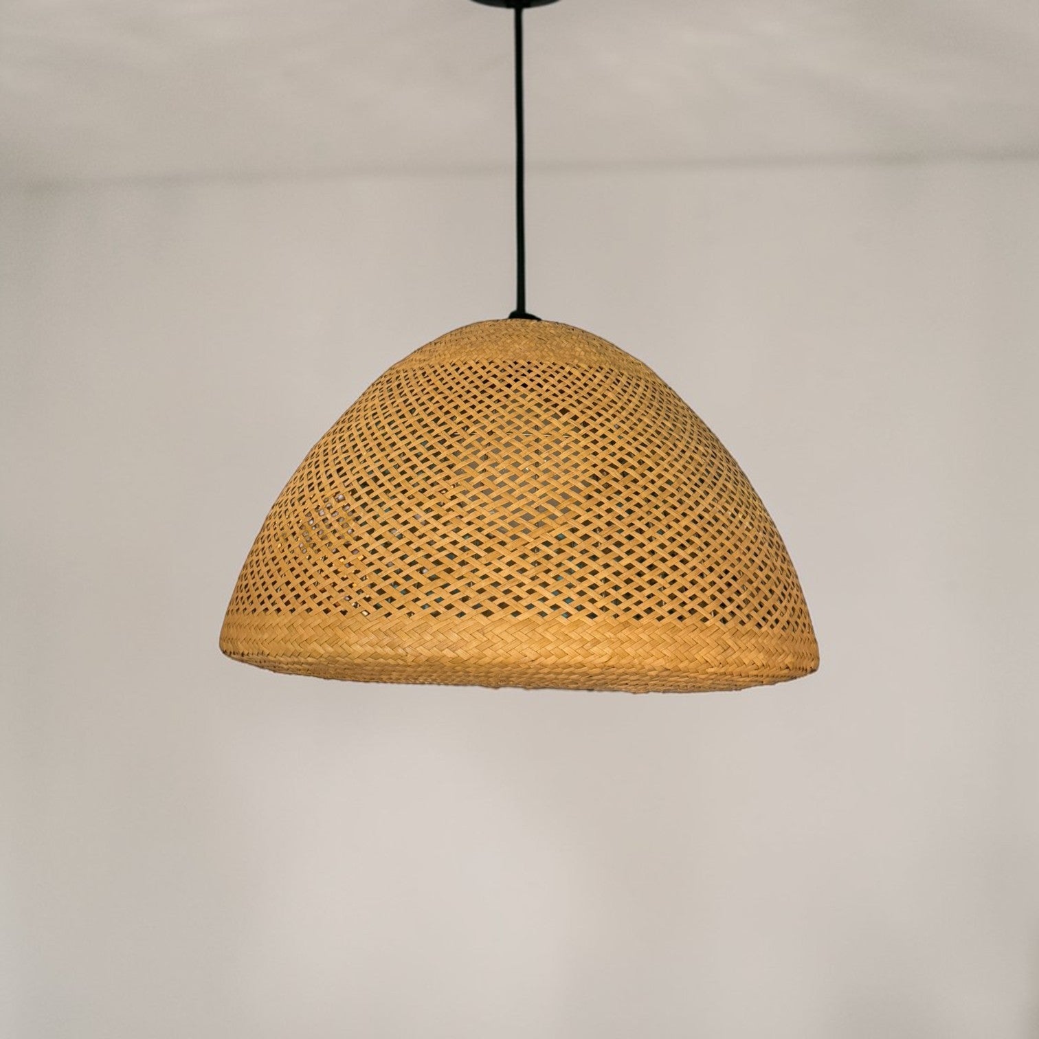 Fabron Rattan Hanging Lamp