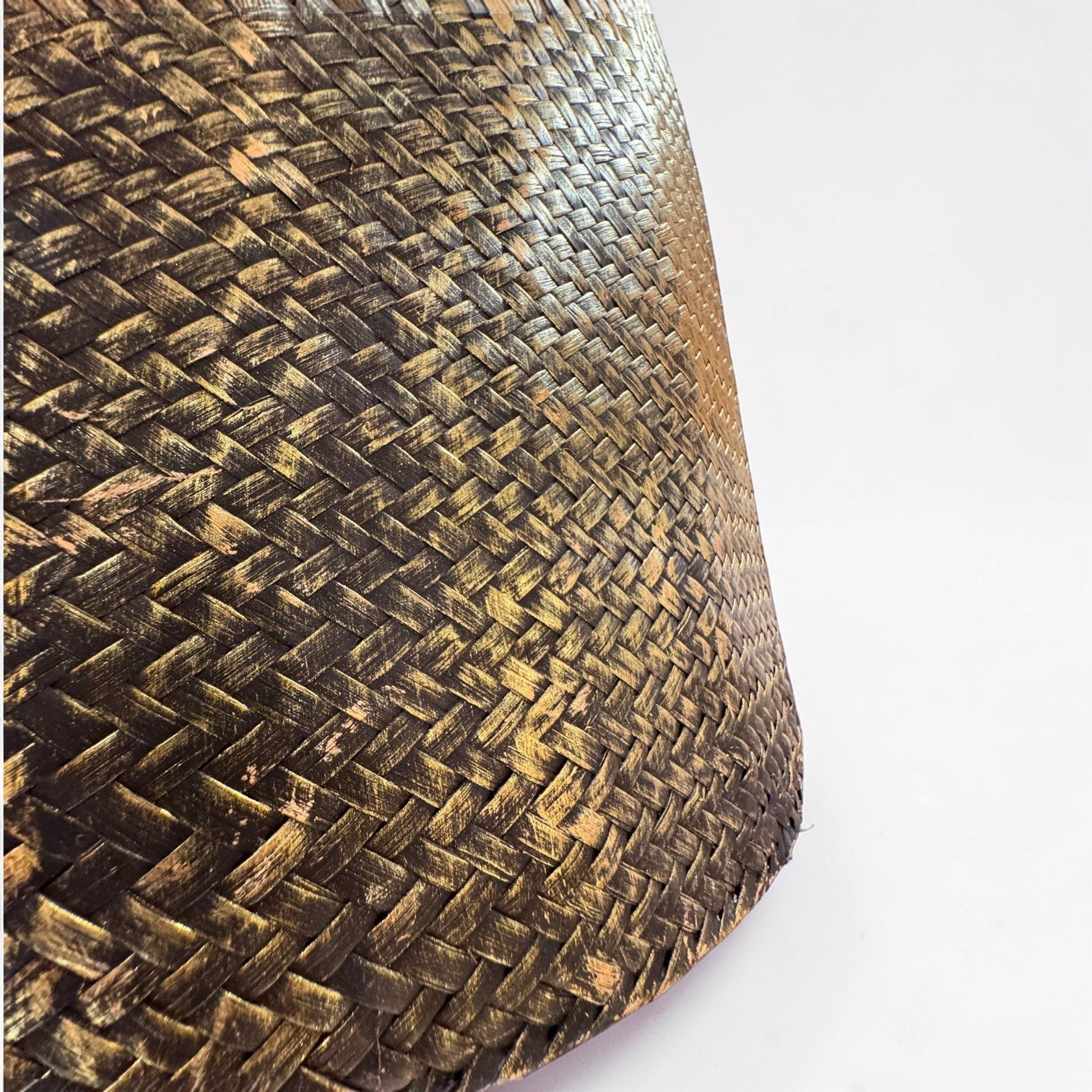 Famiha Rattan Hanging Lamp