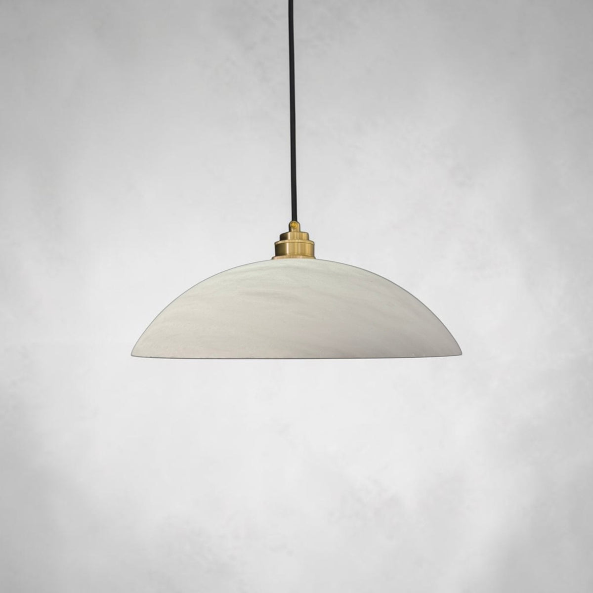 Fernanda Dome Alabaster Pendant Lamp