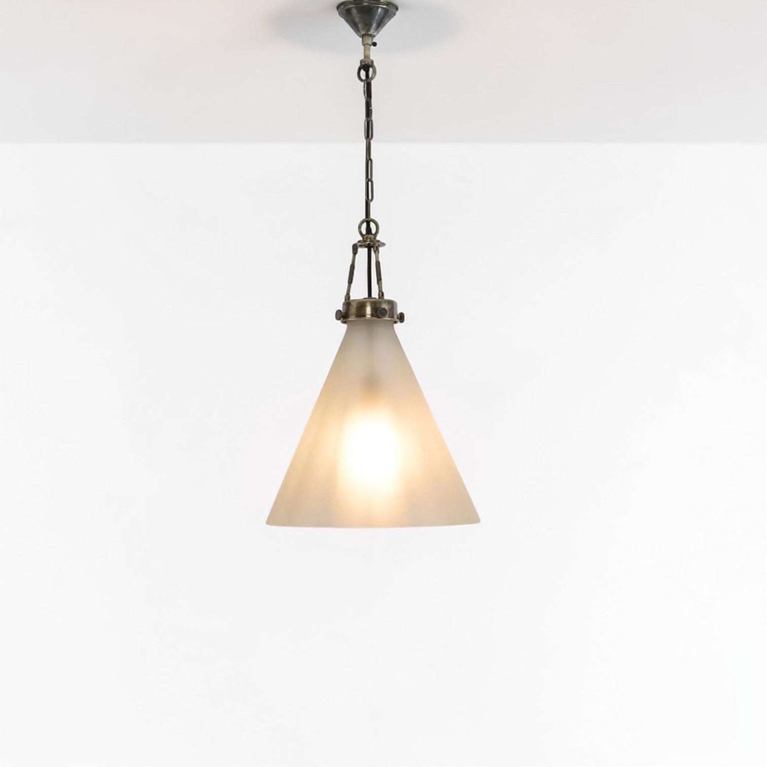 Gadsden Ceiling Pendant Large Silver ELPIM59001AS