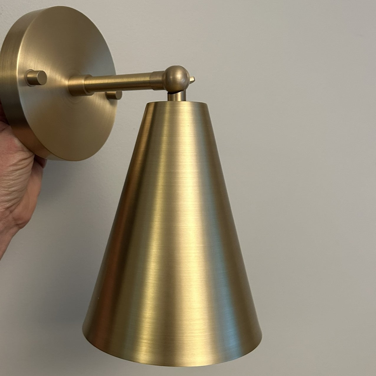 Jemma Adjustable Wall Lamp