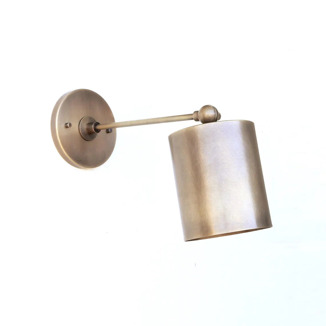 Inaya Wall Lamp