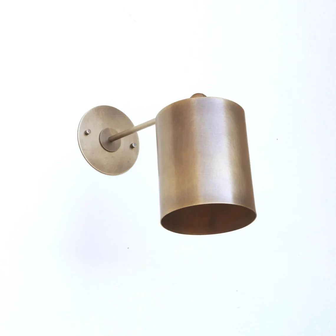 Inaya Wall Lamp