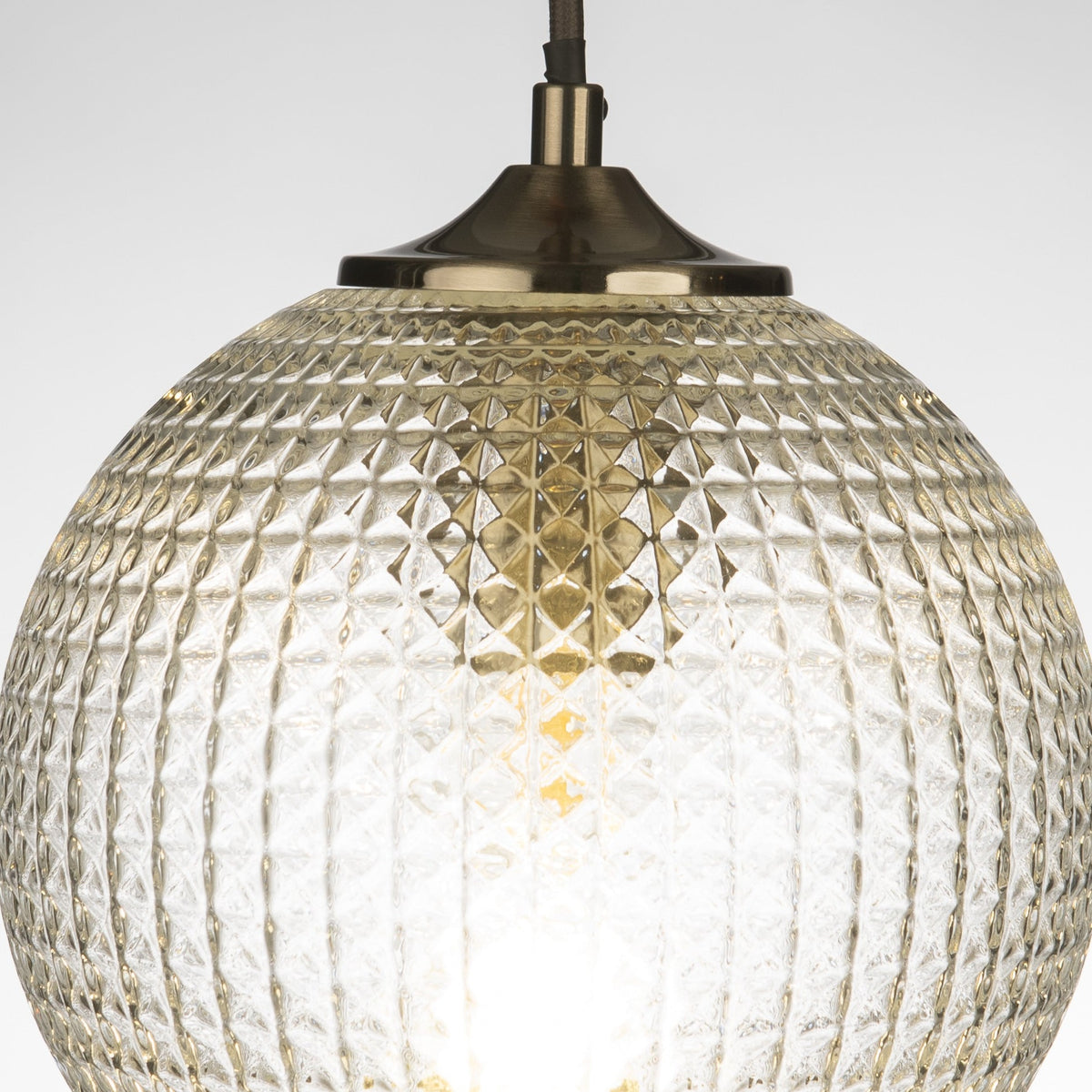 Karo Diamond Cut Clear Glass Round Pendant Lamp