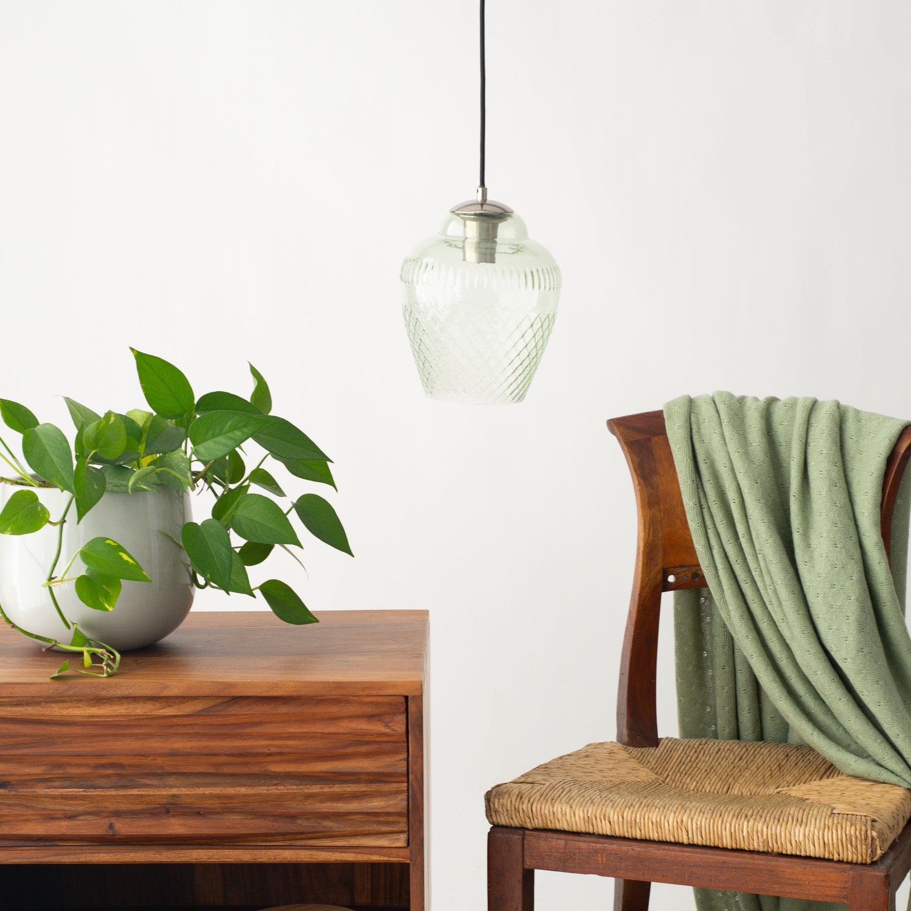 Zarz Diamond Crystal Pale Green Pendant Lamp