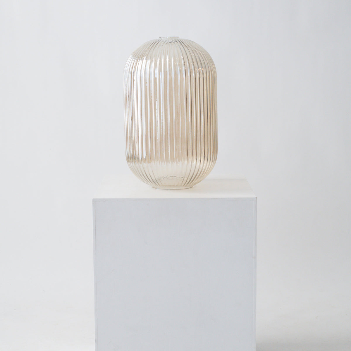 Reffro Rippled Champagne Glass Column Pendant Lamp