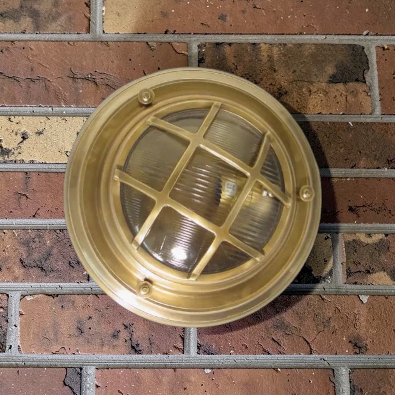 Jervis Outdoor Wall Light Brass (SKU ELPIM59986AB)