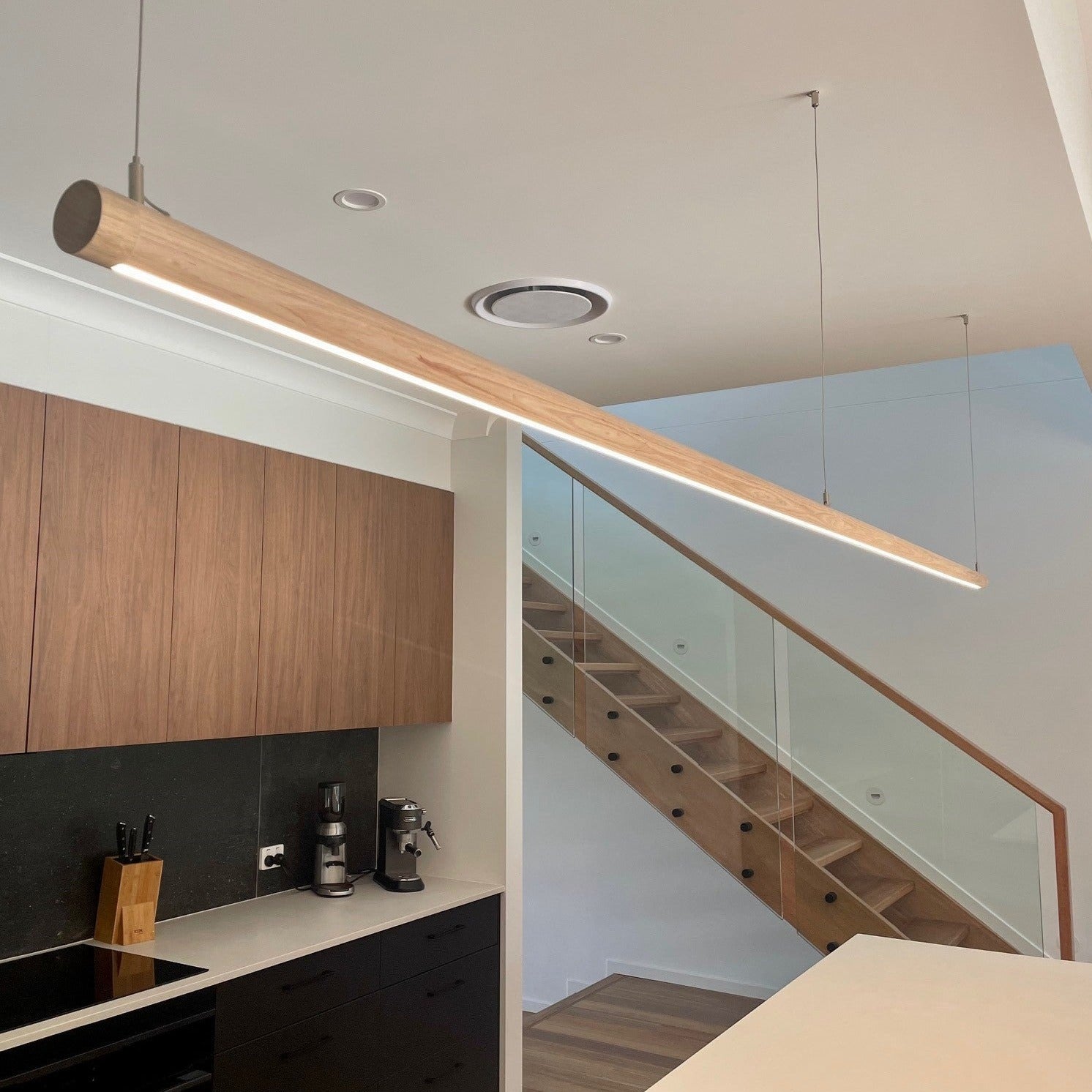 Simpson Australian Timber Linear LED Pendant Lamp - Natural Finish