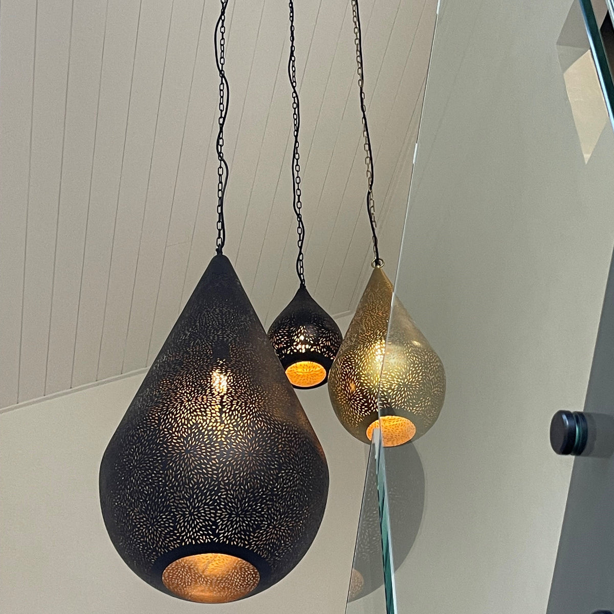 Aquarius Ceiling Pendant Large Black (Clearance)