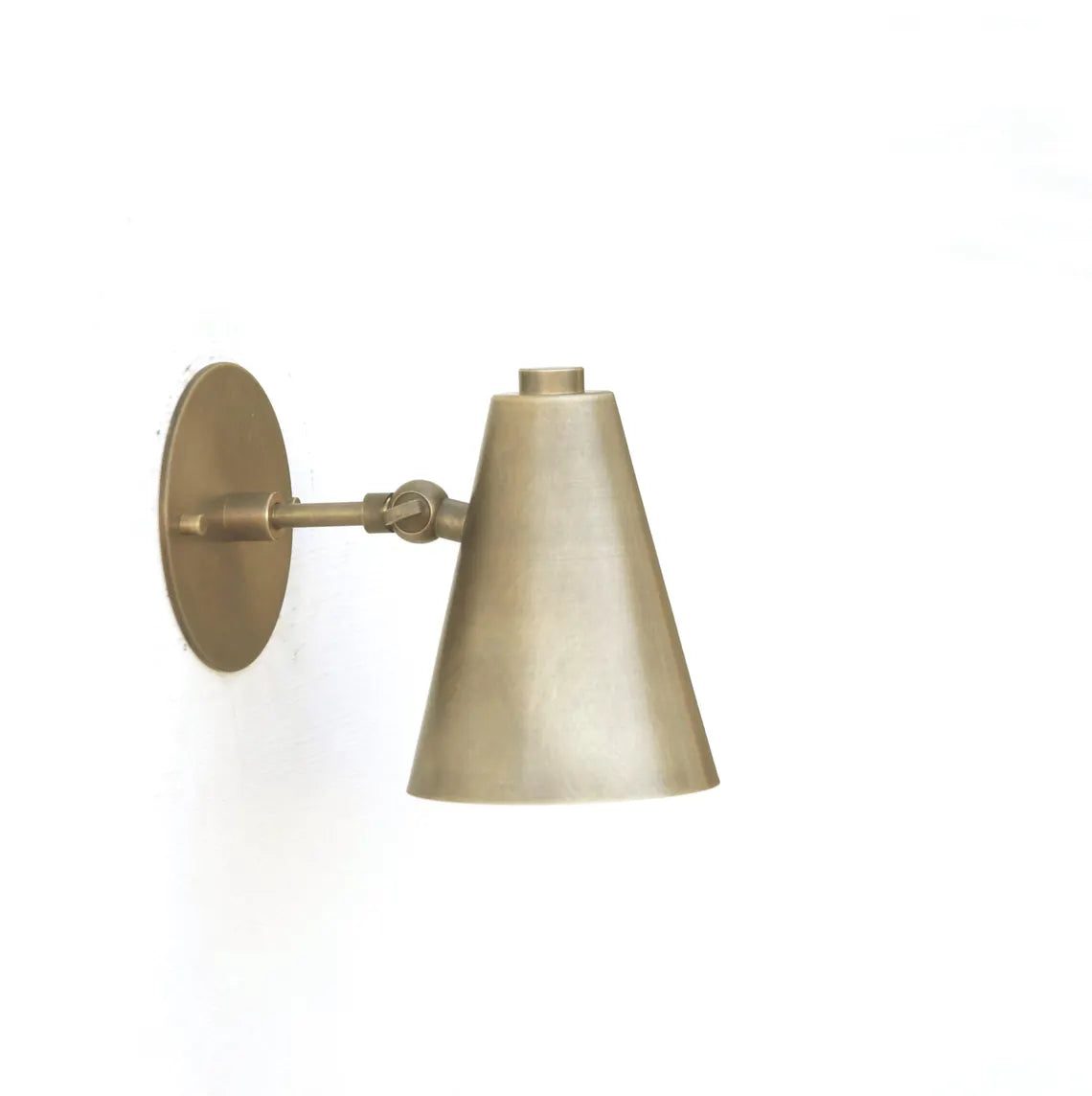 Mahir Wall Lamp