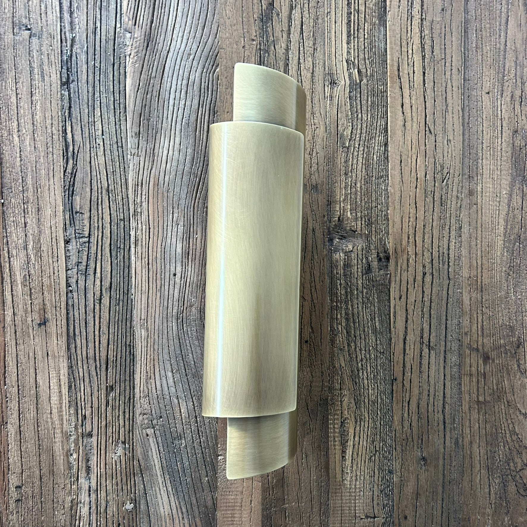 Nabiac Deco Brass Wall Lamp