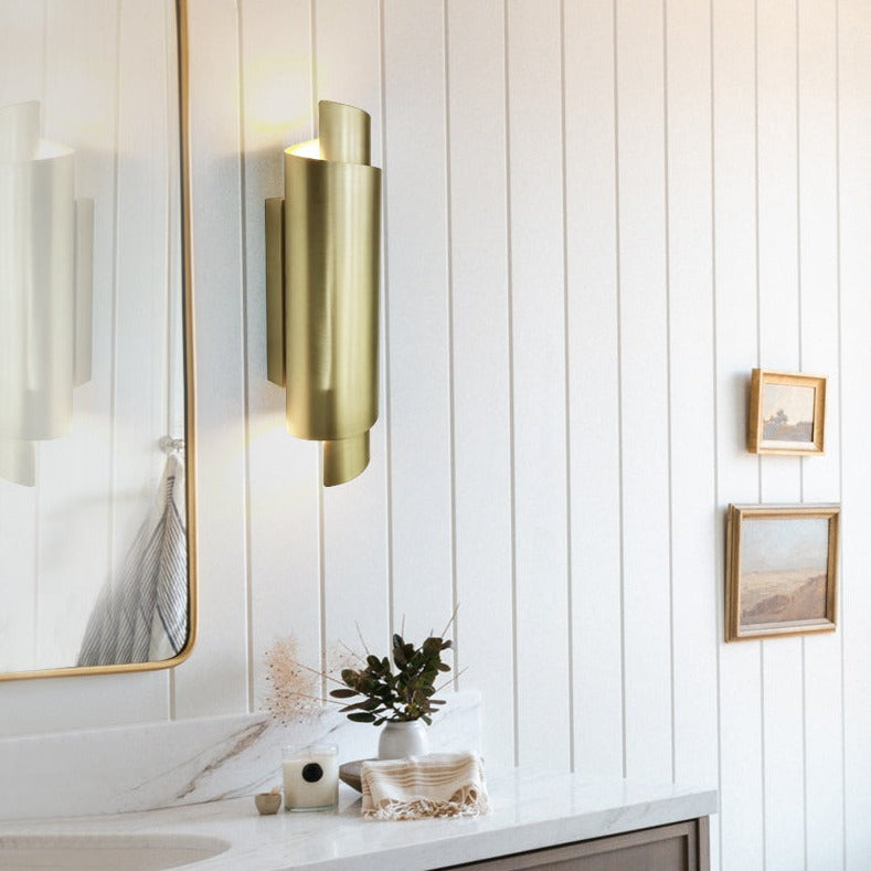 Nabiac Deco Brass Wall Lamp