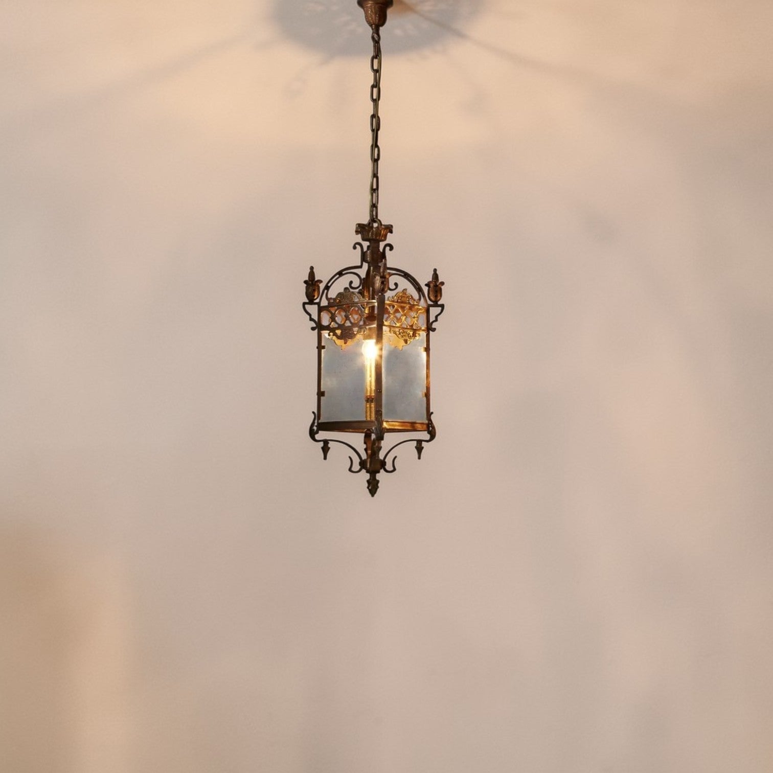 Riems Ceiling Pendant Medium Brass ELD11