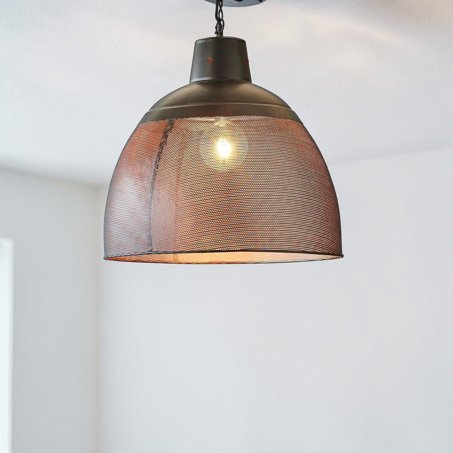 Riva Ceiling Pendant Large Black and Gold ZAF10502