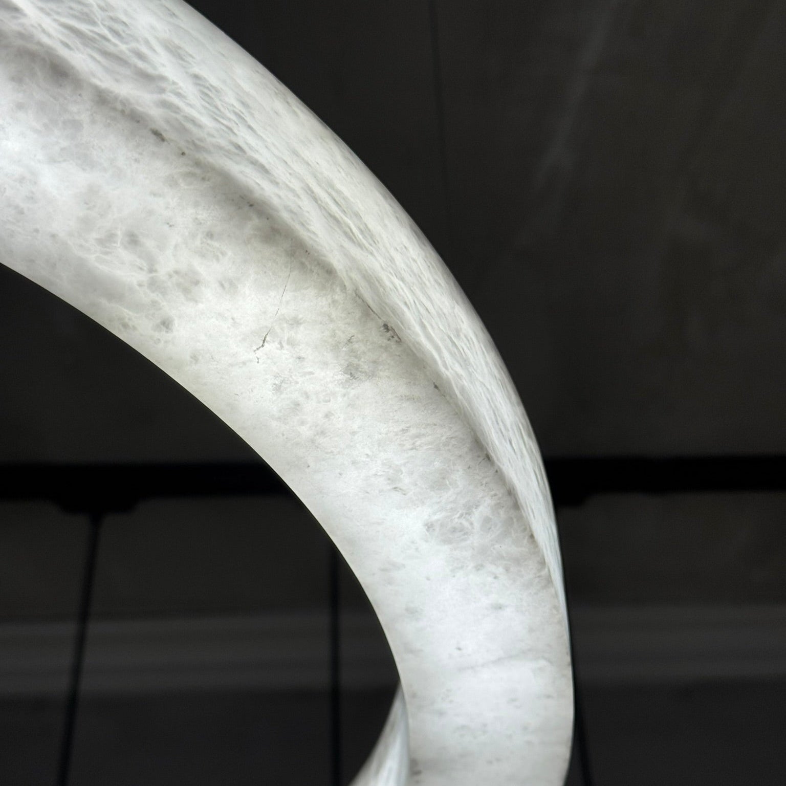 Neves Alabaster Ring Chandelier - 600m