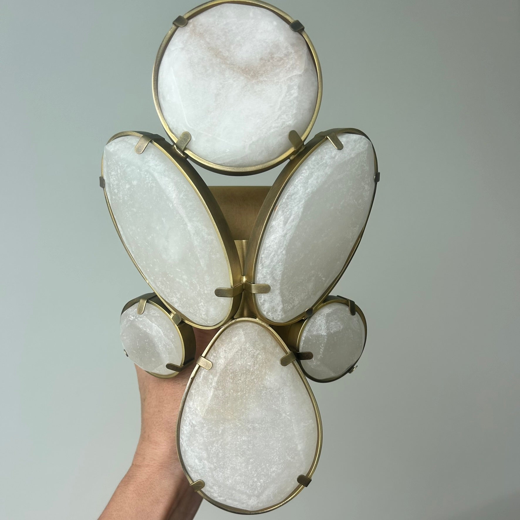 Singer Wall Lamp