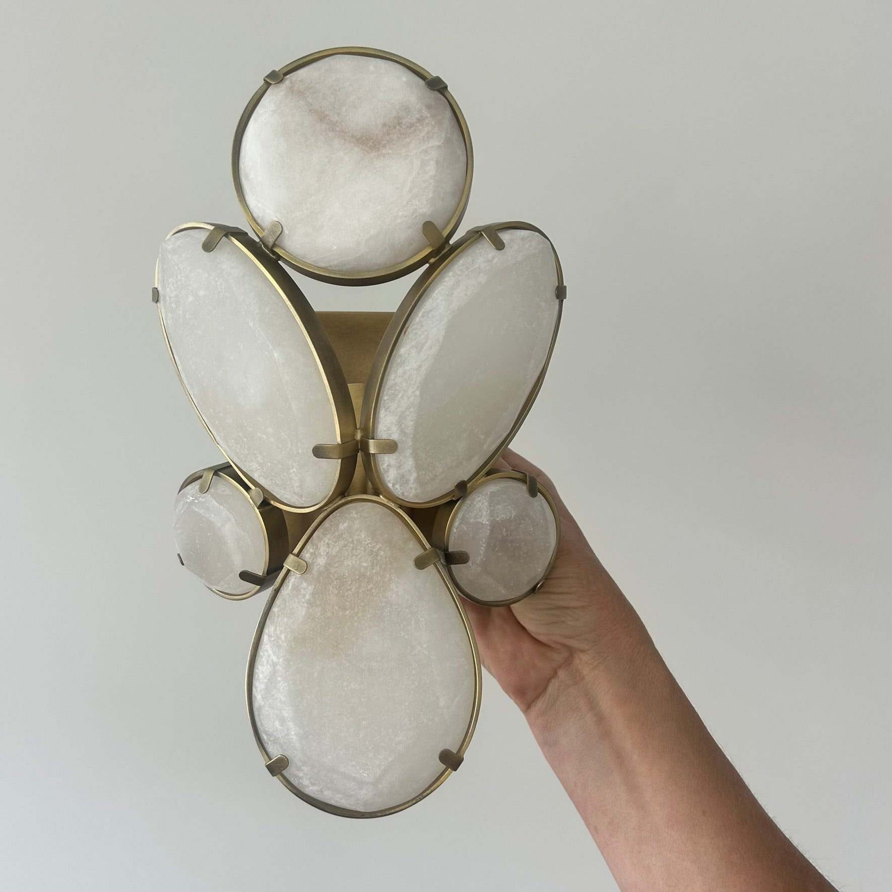 Singer Wall Lamp