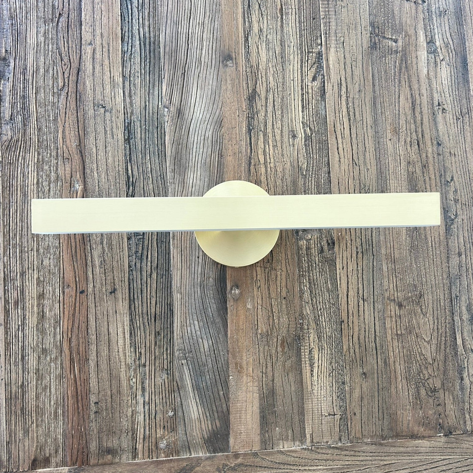 Tetbury Brass Art Picture Wall Lamp