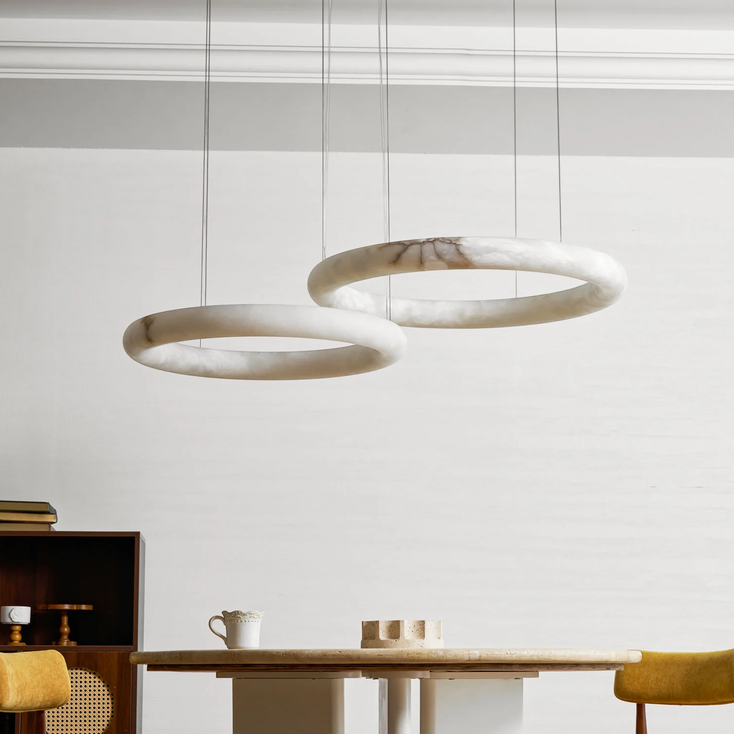 Fino Alabaster Round Hanging Lamp