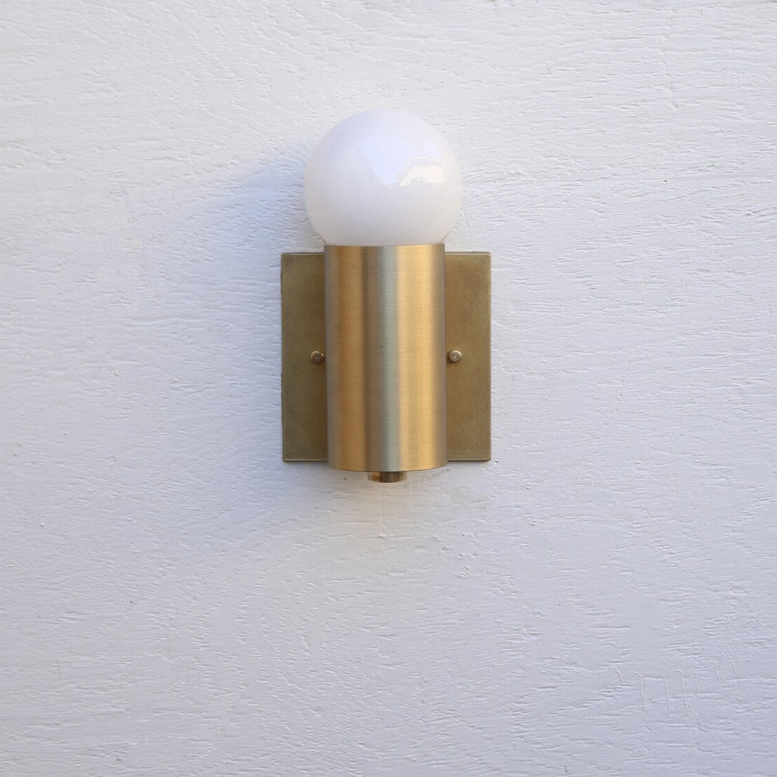Tyrese Wall Lamp