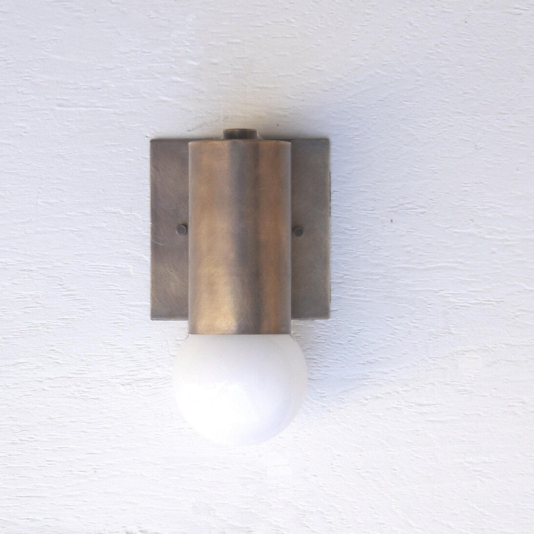 Tyrese Wall Lamp