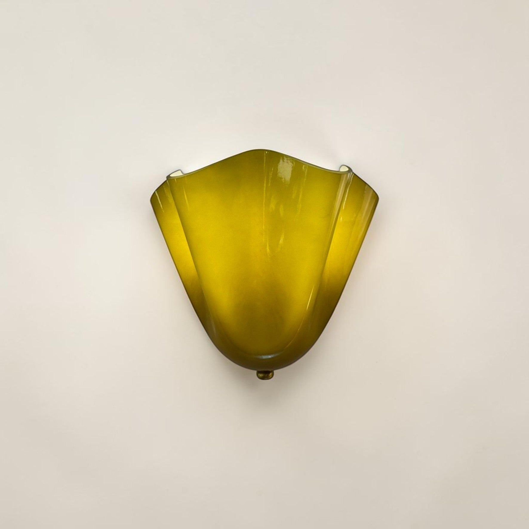 Zino Glass Shell Wall Lamp