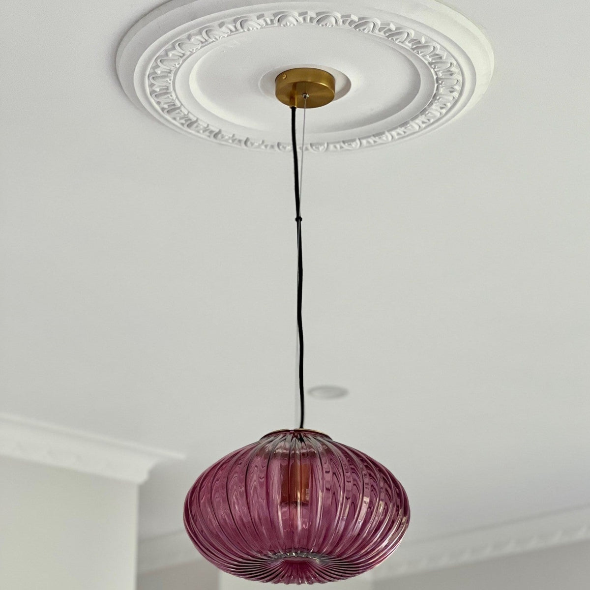 Zucca Mulberry Rippled Glass Pendant Lamp