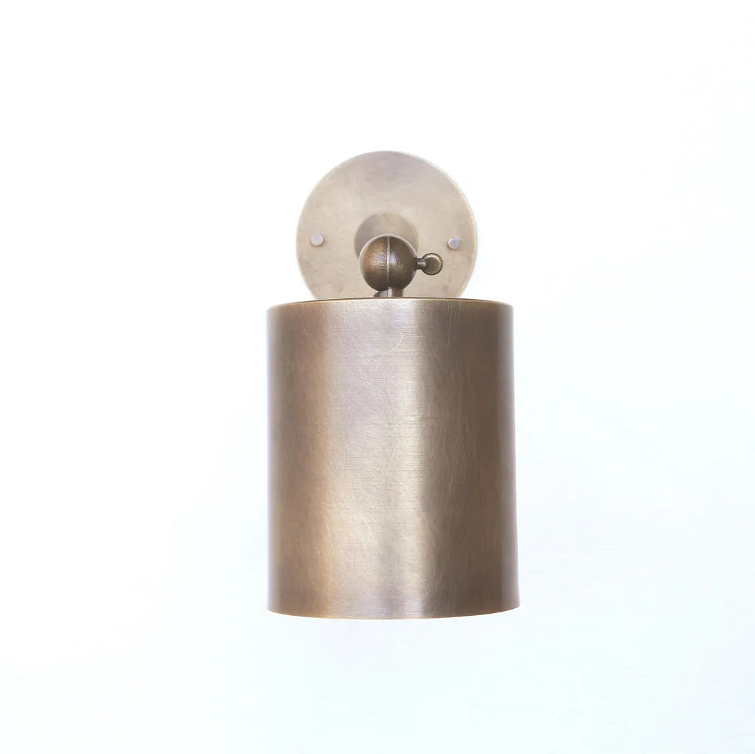 Inaya Wall Lamp