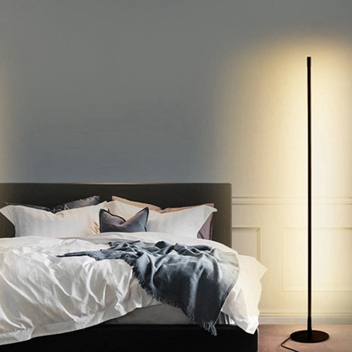 Eureka LED Linear Floor Lamp in Black