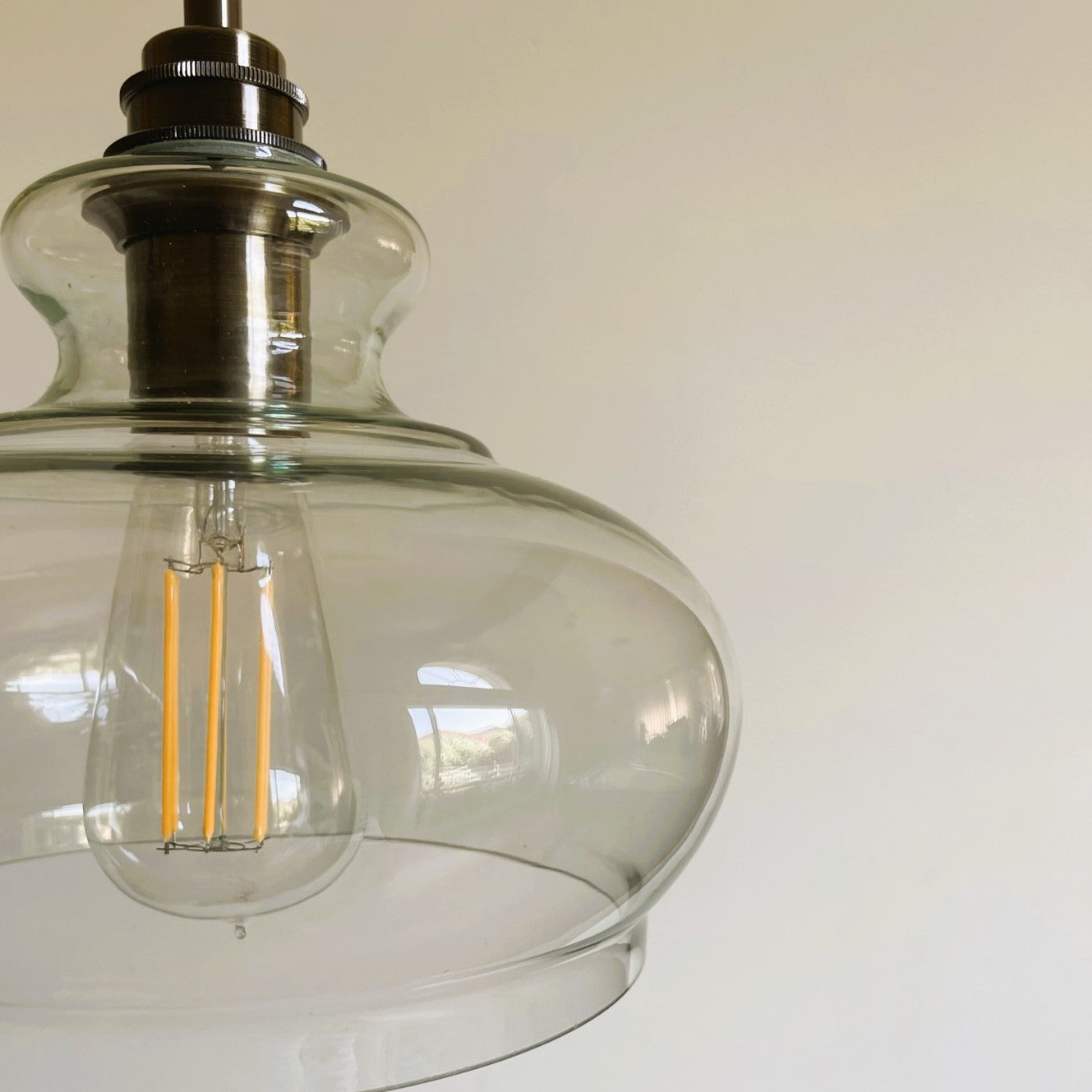 Montauk Hand-blown Pendant in Clear Glass