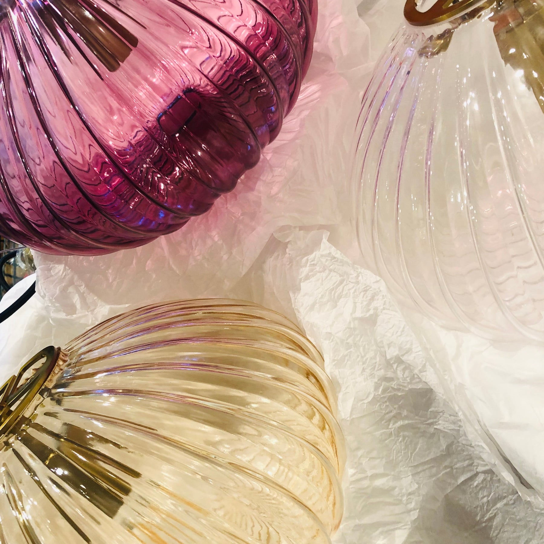 Zucca Clear Rippled Glass Pendant Lamp
