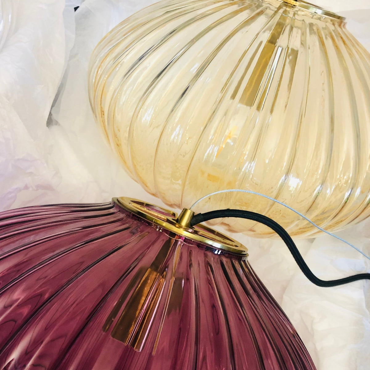 Zucca Clear Rippled Glass Pendant Lamp
