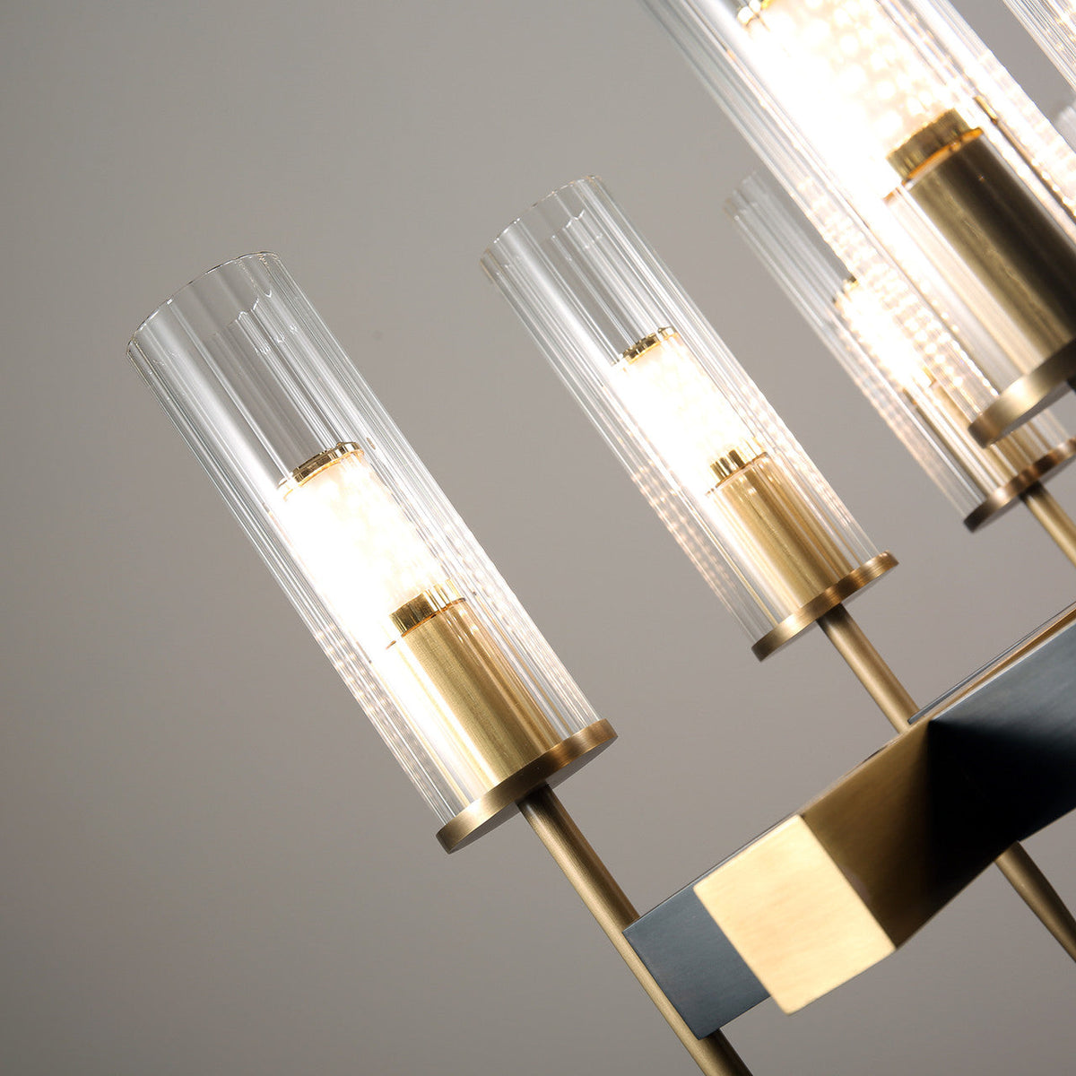 Duncraig 12x Lamp Chandelier