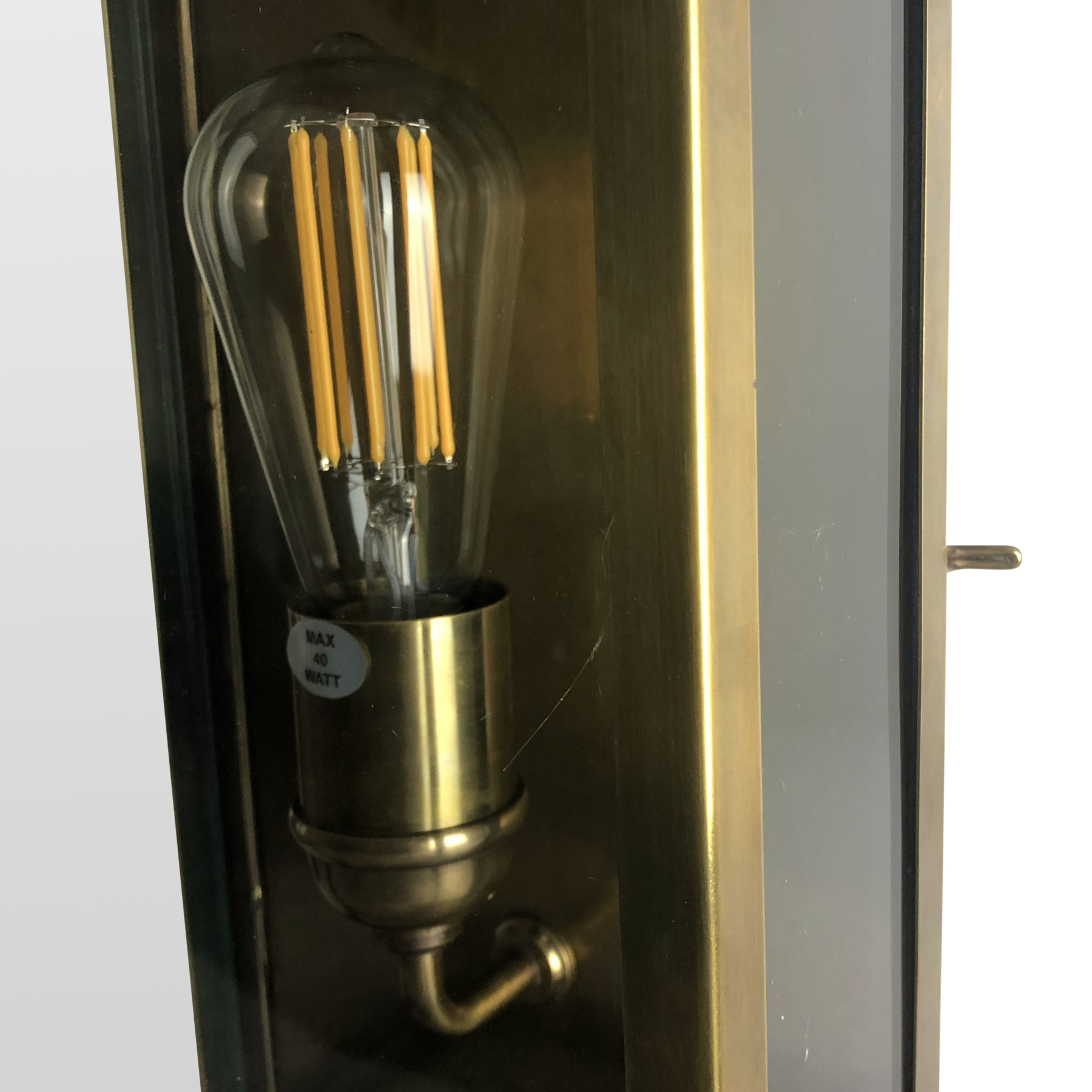 SMITH&SMITH Lighting Sydney Camden Lantern Outdoor Wall Lantern Lamp in Antique Brass bulb close up viwe