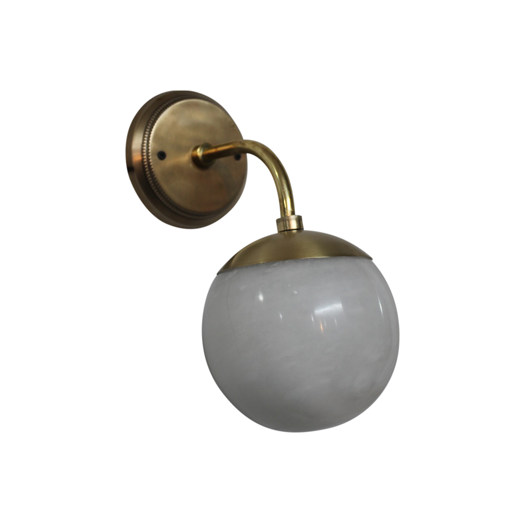 SMITH&SMITH Lighting Sydney Foster Brass Sconce Wall Light. profile view