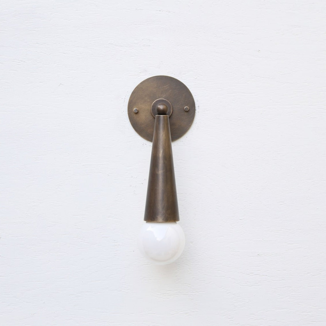 Jasmine Cone Wall Lamp