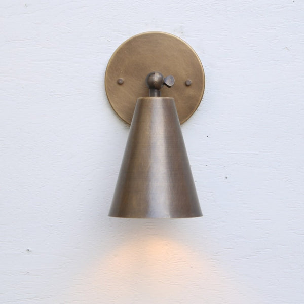 Jemma Adjustable Wall Lamp