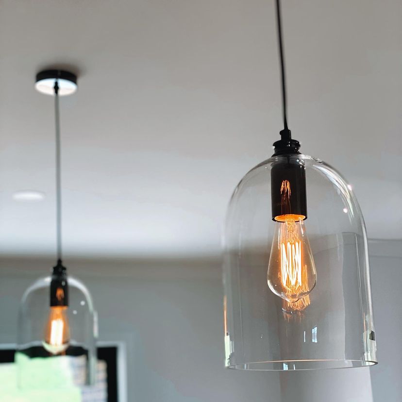 Paloir Hand-blown Pendant in Clear Glass Small